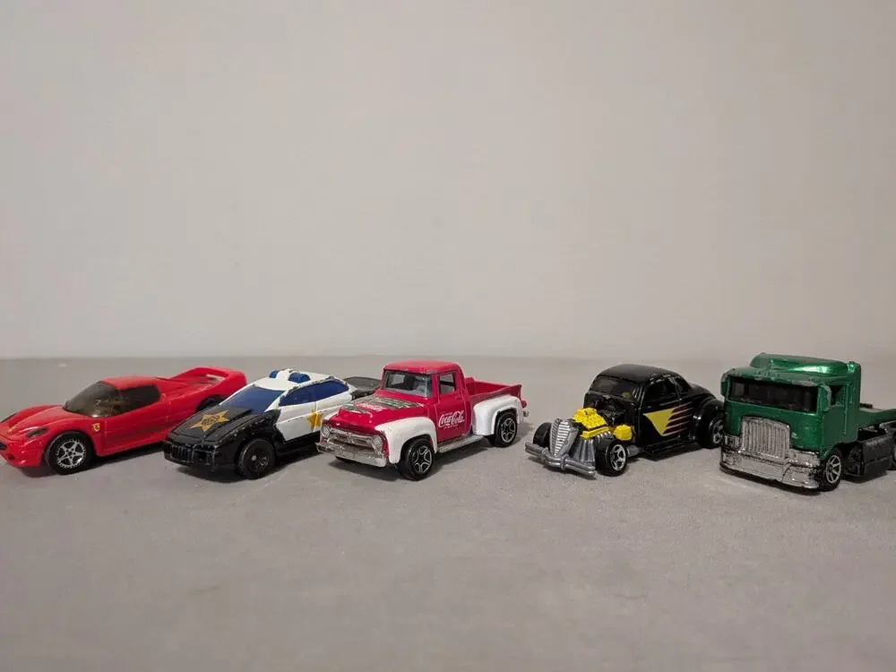 Lot of 5 Vintage Matchbox Cars 1990s Diecast Toy Vehicles Loose Play Worn